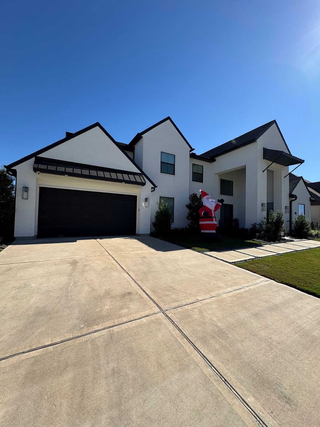 Stucco Home Wash & Driveway Cleaning