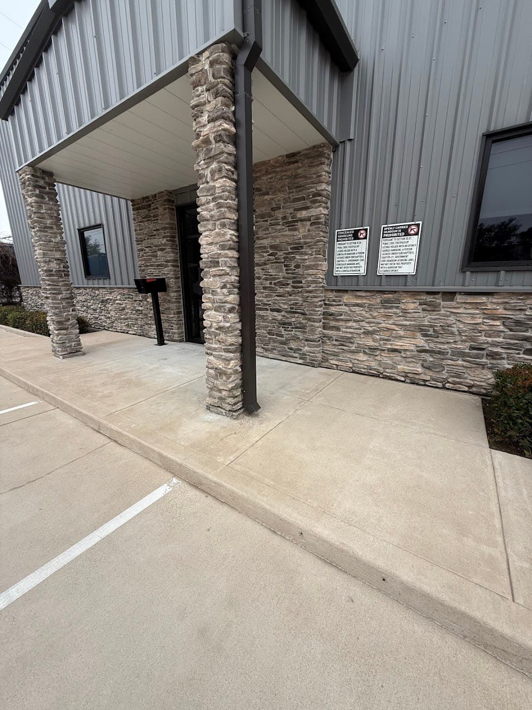 Commercial Building Wash - Office Complex